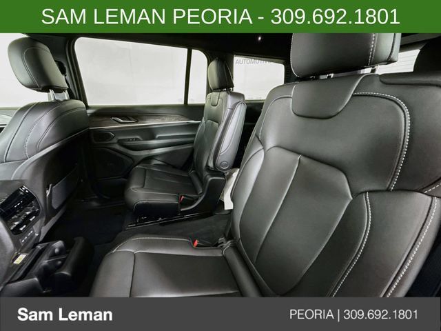 New 2027 Jeep Grand Cherokee L Limited AWD/4WD image 24