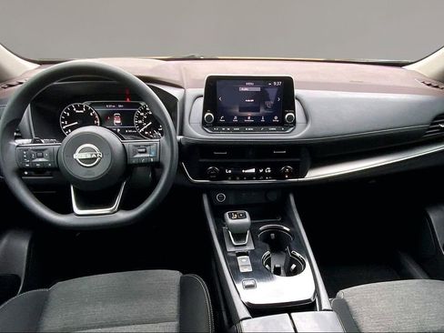 Used 2023 Nissan Rogue SV FWD image 15
