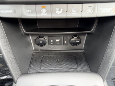 Used 2021 Hyundai Kona Limited w/ Cargo Package image 24