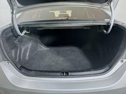 Used 2016 Toyota Corolla S image 26