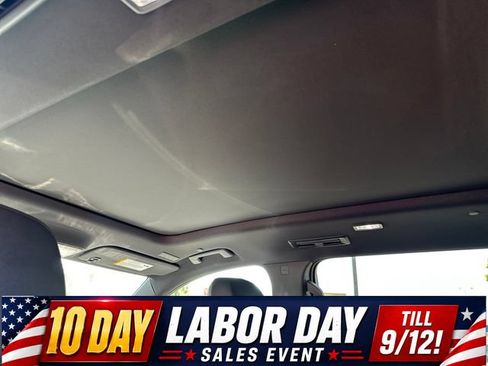 Certified 2024 Chevrolet Traverse RS w/ LPO, Floor Liner Package FWD image 23