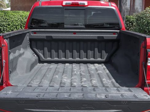 Used 2025 GMC Canyon Elevation w/ Convenience Package RWD image 8