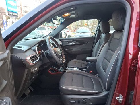 Certified 2023 Chevrolet TrailBlazer RS w/ Convenience Package image 13