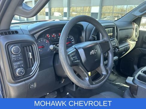 Used 2019 Chevrolet Silverado 1500 Custom Trail Boss w/ Custom Convenience Package image 11