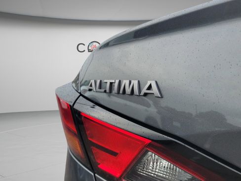 Certified 2025 Nissan Altima 2.5 S image 32