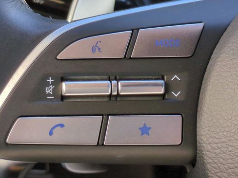 Used 2024 Hyundai Palisade Calligraphy image 22