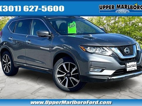 Used 2018 Nissan Rogue SL w/ Premium Package image 1