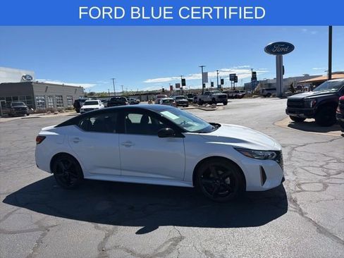 Used 2024 Nissan Sentra SR FWD image 3