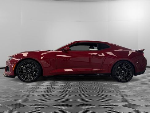 Used 2018 Chevrolet Camaro ZL1 RWD image 5