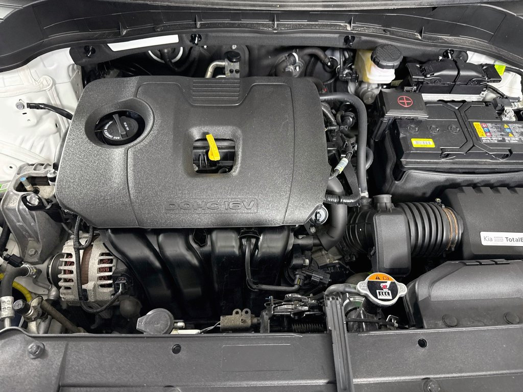 Used 2024 Kia Soul LX w/ LX Technology Package FWD image 31
