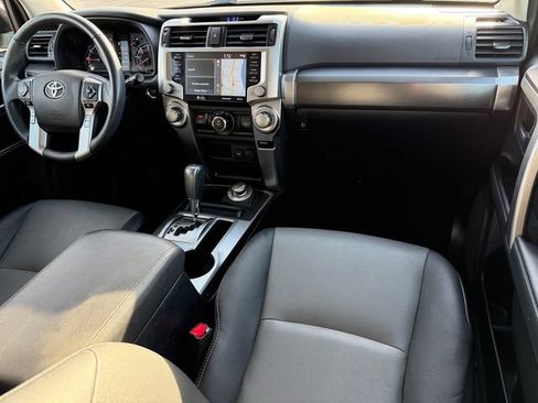 Certified 2021 Toyota 4Runner SR5 Premium w/ Moonroof Package AWD/4WD image 35
