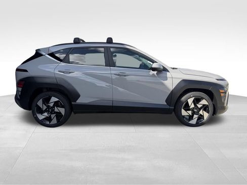 New 2026 Hyundai Kona Limited FWD image 8