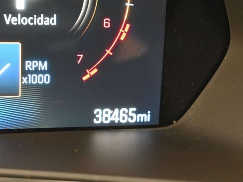 Used 2025 Chevrolet Colorado LT RWD image 35