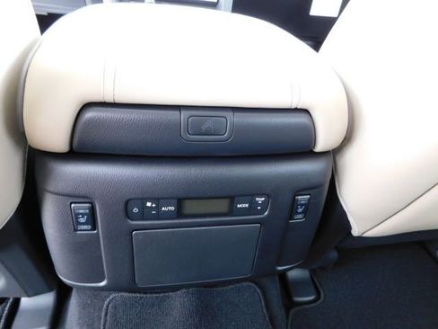 Used 2022 Nissan Armada Platinum w/ Captain's Chairs Package AWD/4WD image 13