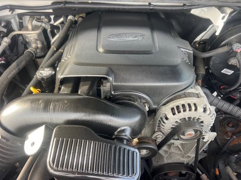Used 2013 Chevrolet Tahoe LT AWD/4WD image 53