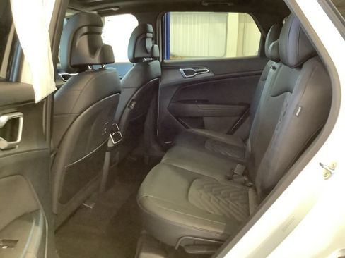 Certified 2026 Kia Sportage X-Line w/ X-Line Premium Package AWD/4WD image 18