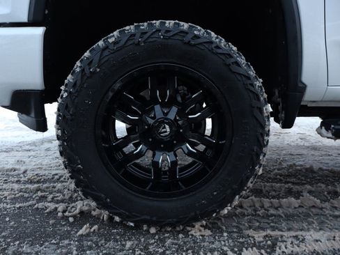 Used 2021 Chevrolet Silverado 2500 High Country w/ Technology Package image 33