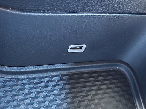 Used 2022 RAM 1500 Big Horn image 25