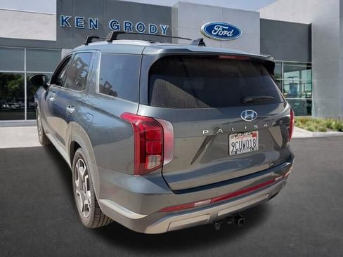 Used 2023 Hyundai Palisade Limited w/ Cargo Package image 4