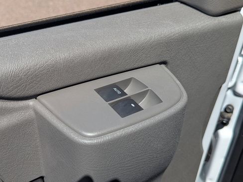 New 2025 GMC Savana 3500 w/ Power Convenience Package RWD image 24
