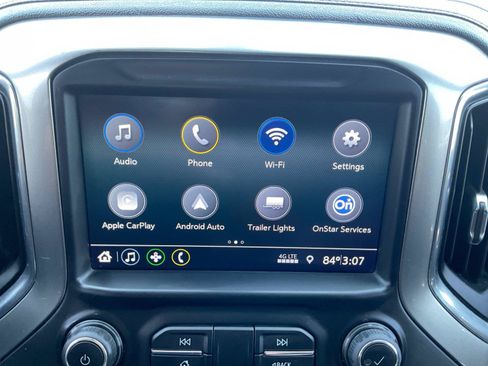 Used 2021 Chevrolet Silverado 1500 LT w/ Bed Protection Package AWD/4WD image 16