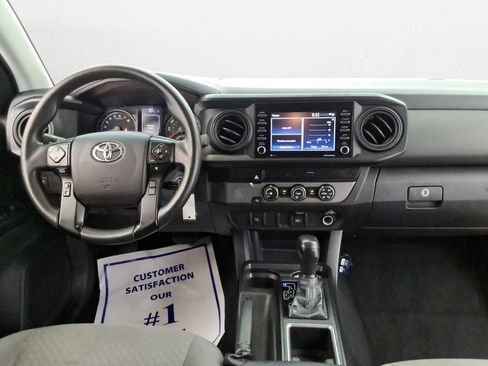 Used 2021 Toyota Tacoma SR RWD image 9