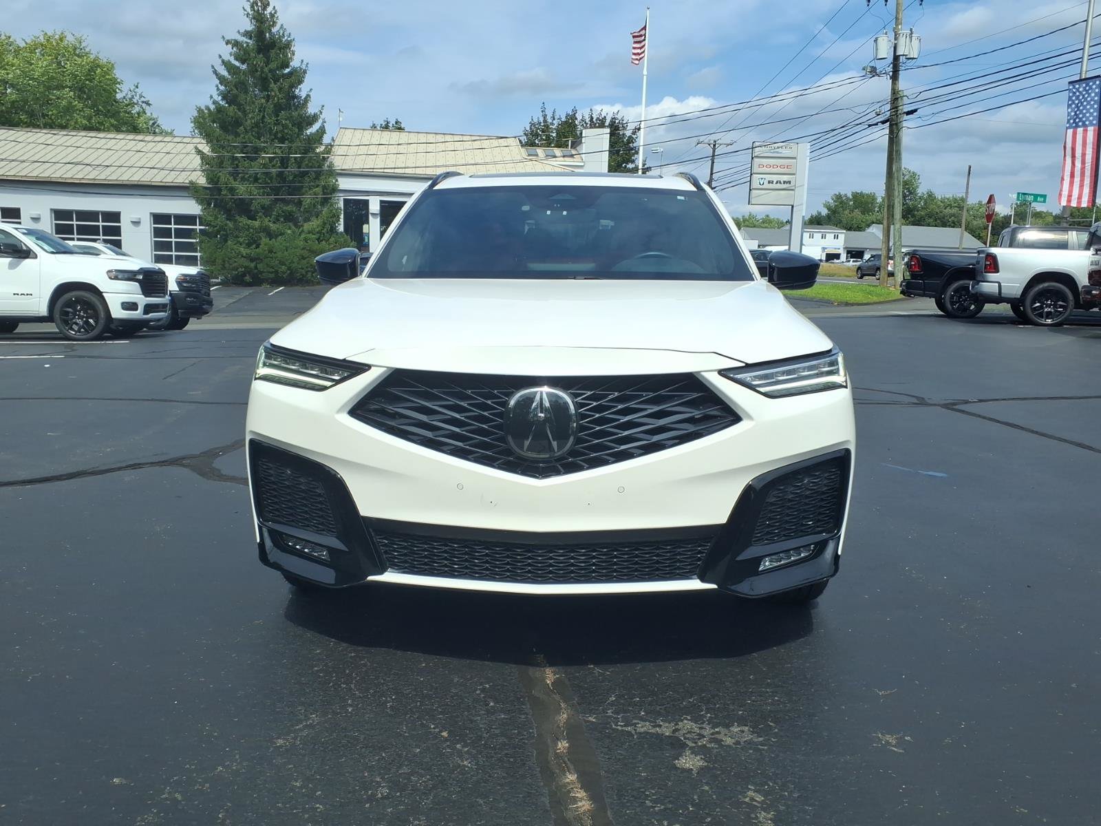 Used 2025 Acura MDX A-Spec w/ Advance Package AWD/4WD image 3