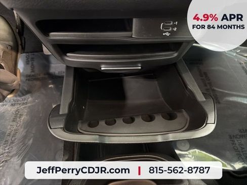 New 2026 Chrysler Pacifica Select w/ S Appearance Package AWD/4WD image 17