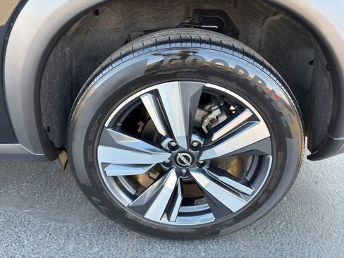 Used 2023 Nissan Rogue SL w/ SL Premium Package AWD/4WD image 26
