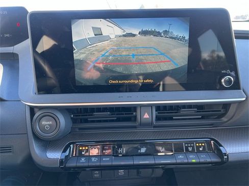 Used 2024 Toyota Prius Limited image 17