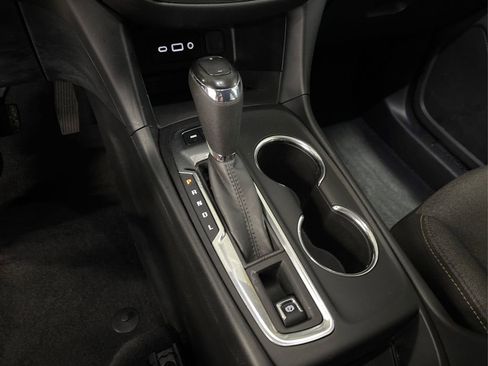 Used 2019 Chevrolet Equinox LT image 34