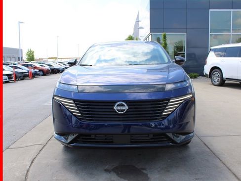 New 2025 Nissan Murano Platinum w/ Cargo Package image 2