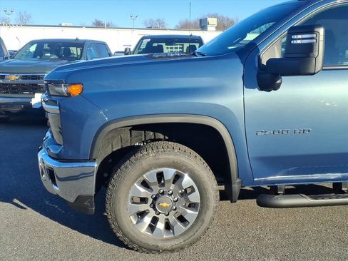 New 2026 Chevrolet Silverado 2500 LT w/ All Star Edition image 6
