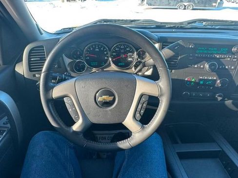 Used 2010 Chevrolet Silverado 1500 LT w/ Power Pack Plus image 21