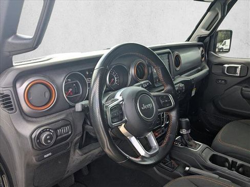 Used 2022 Jeep Gladiator Mojave w/ LED Lighting Group AWD/4WD image 10