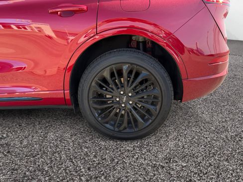 Used 2024 Lincoln Corsair Reserve w/ Jet Appearance Package image 14