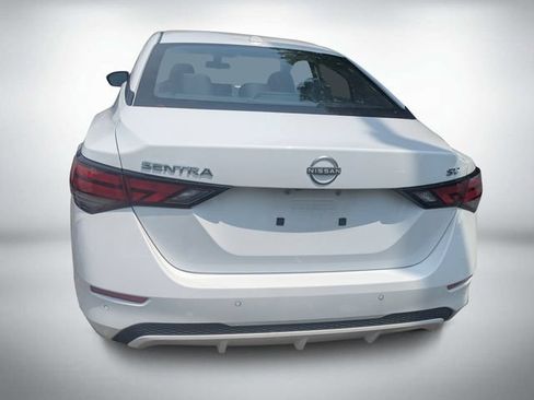 Used 2024 Nissan Sentra SV FWD image 5