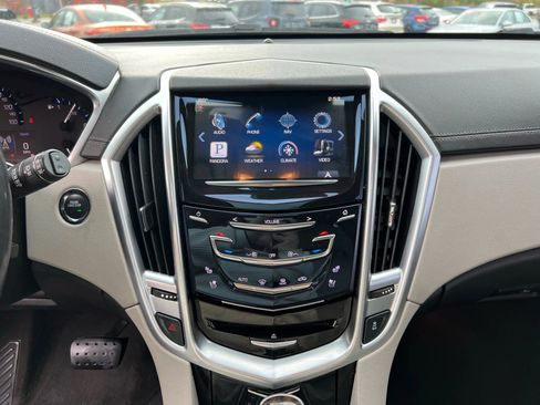 Used 2013 Cadillac SRX Premium image 13