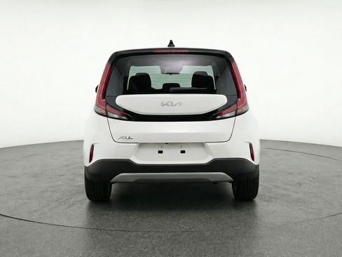 Used 2025 Kia Soul LX w/ LX Technology Package image 7