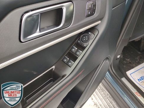 New 2026 Ford Explorer ST-Line w/ ST-Line Street Pack image 11