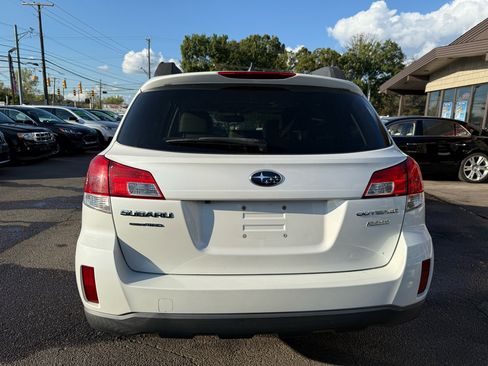 Used 2012 Subaru Outback 2.5i Limited w/ Moonroof Pkg image 6