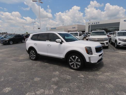 Used 2022 Kia Telluride S AWD/4WD image 6
