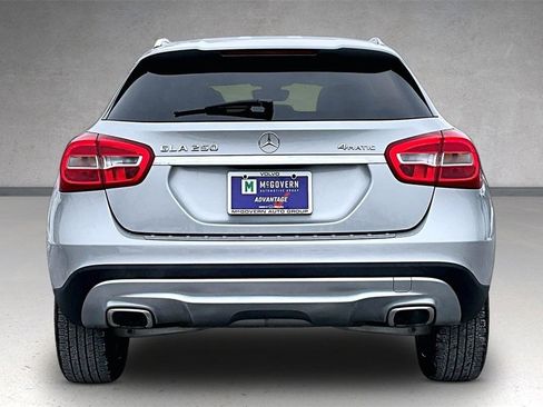 Used 2016 Mercedes-Benz GLA 250 4MATIC image 5