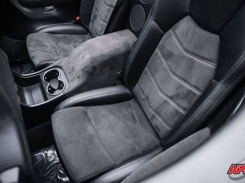 Used 2017 Maserati GranTurismo MC RWD image 71