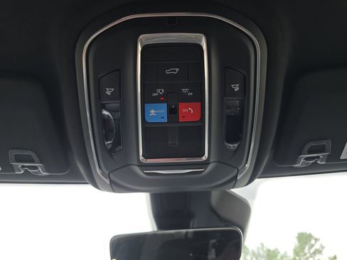 New 2026 Jeep Grand Cherokee L 2WD image 28