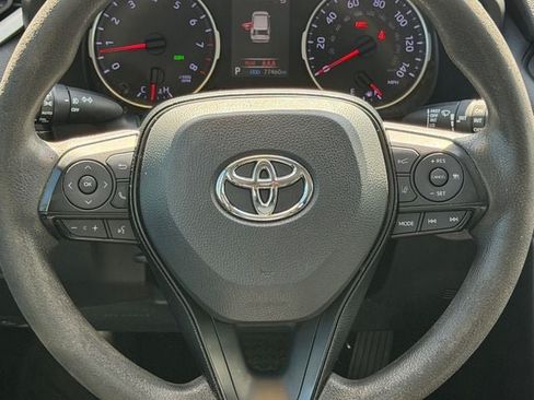 Certified 2021 Toyota RAV4 XLE FWD image 14