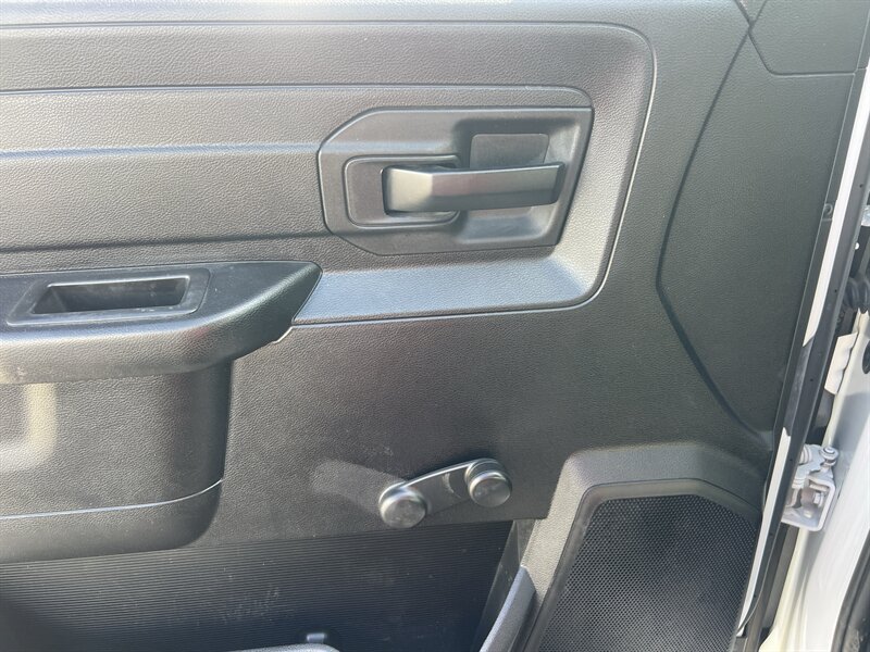Used 2021 RAM 2500 Tradesman RWD image 13