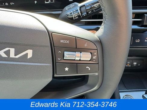 New 2026 Kia Sportage SX image 27