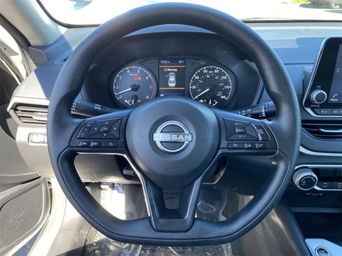 Certified 2025 Nissan Altima 2.5 S image 35