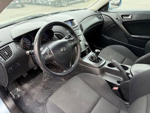 Used 2012 Hyundai Genesis 2.0T image 23